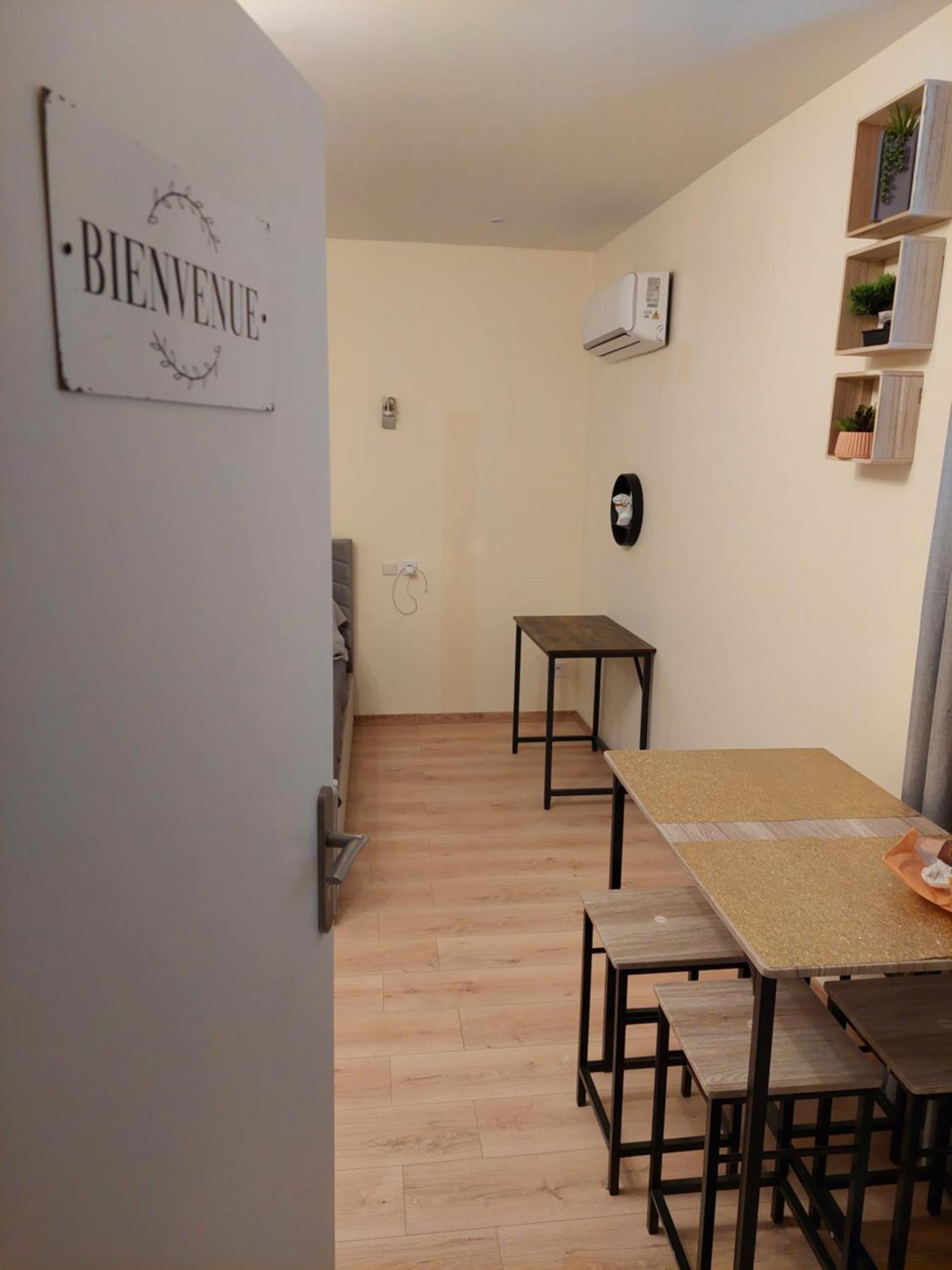 Studio Epernay 25M2 Rez De Chaussee, Ground Floor 部屋 写真
